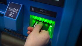 Почему Сбербанк не дает выбрать категории кэшбэка в Планета Здоровья